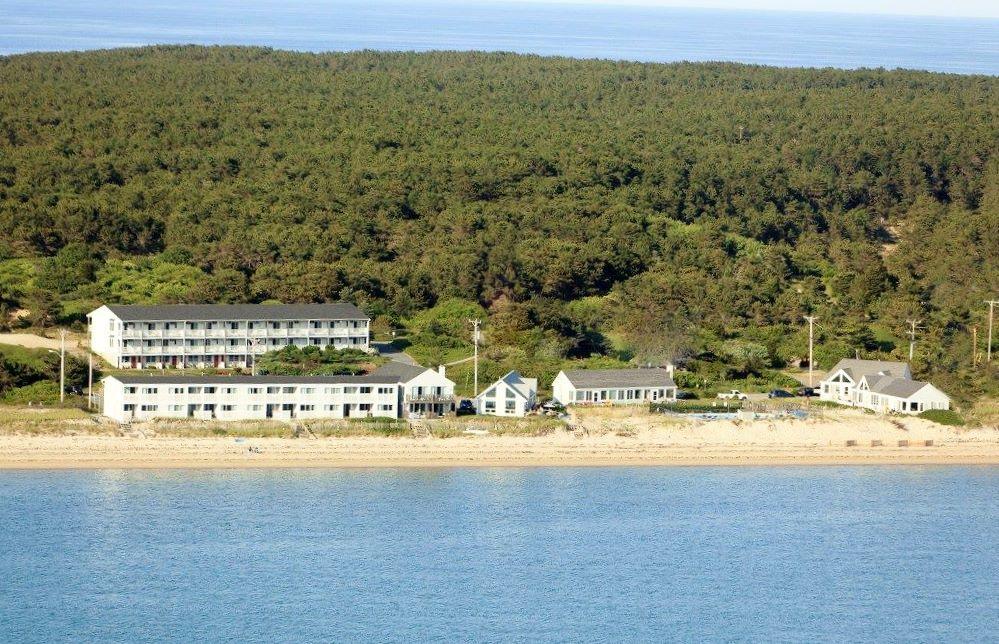 Horizons Beach Resort North Truro Exterior photo